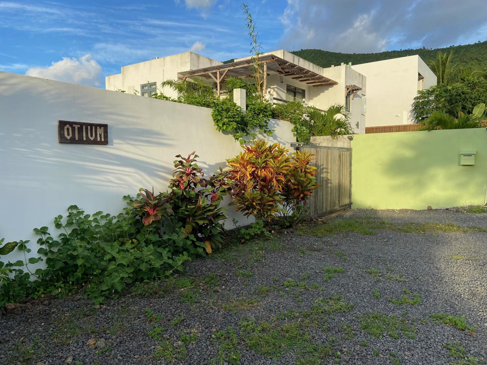 Otium Apartment Coteau Raffin Exterior photo